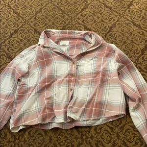 American Eagle size medium cropped flannel